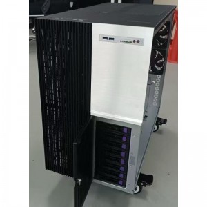 NAS tower server chassis with hot-swappable storage and all-flash backplane