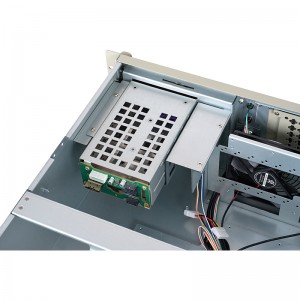 The 4U rackmount server chassis supports dual 3.5-inch hot-swappable hard drive bays.